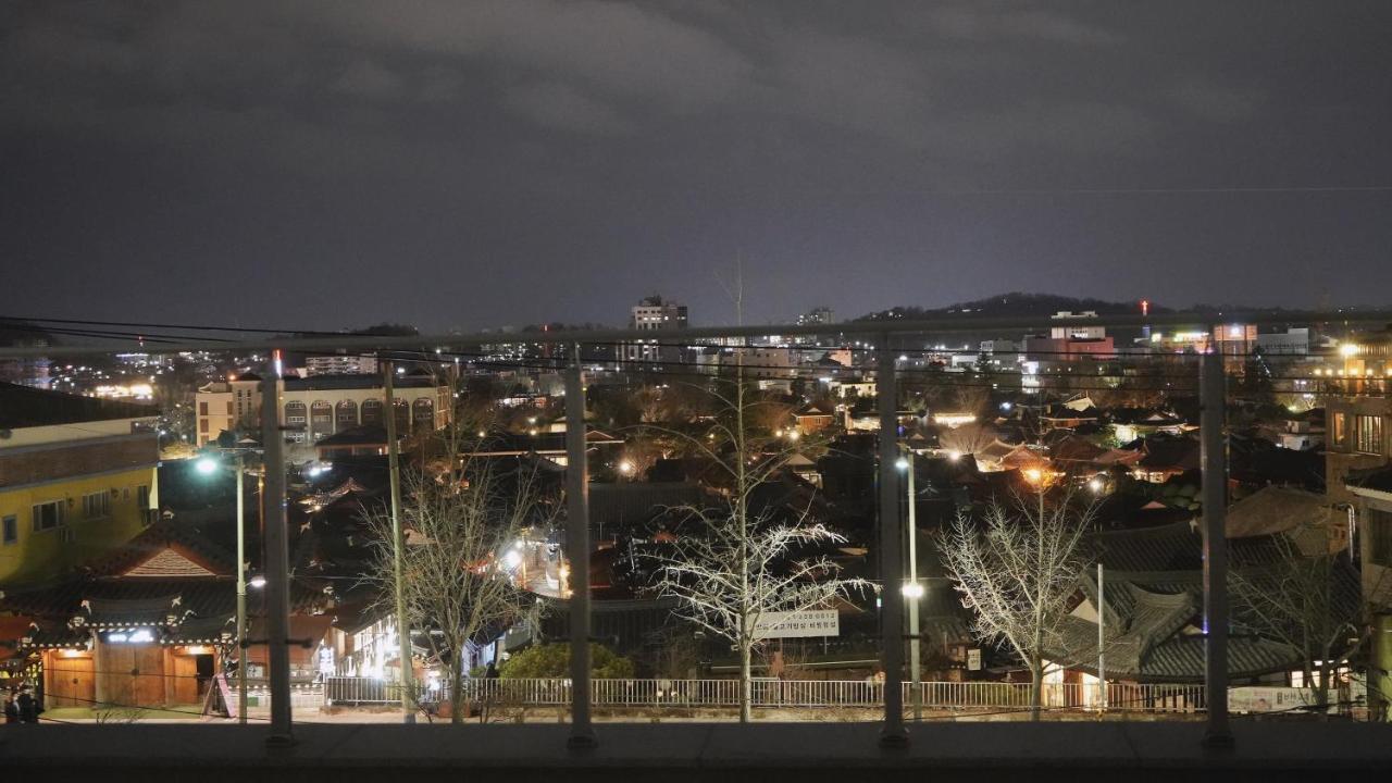 The Jeongga Pansiyon Jeonju Dış mekan fotoğraf