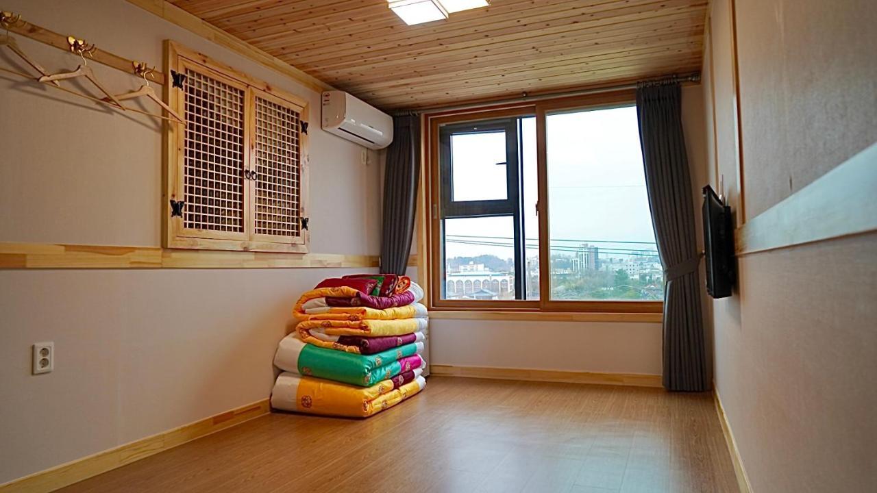 The Jeongga Pansiyon Jeonju Dış mekan fotoğraf