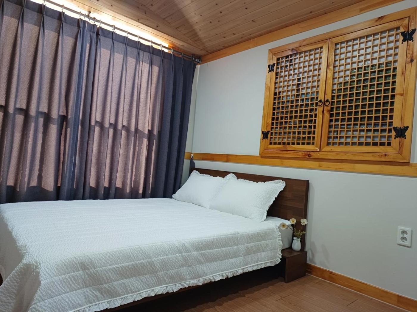 The Jeongga Pansiyon Jeonju Dış mekan fotoğraf