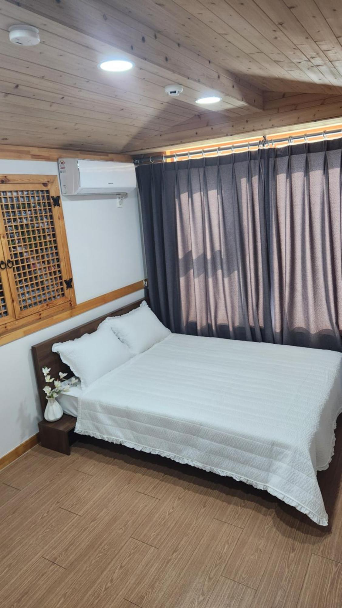 The Jeongga Pansiyon Jeonju Dış mekan fotoğraf